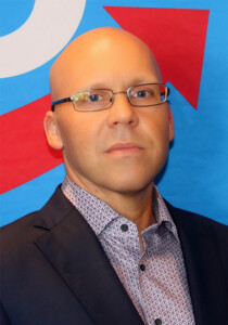 Dennis Heine groß